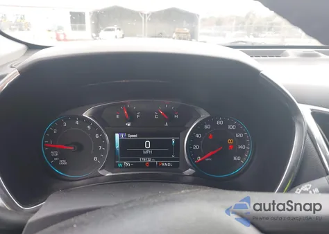 2018 Chevrolet Equinox Premier z USA, uszkodzony, nr VIN 3GNAXMEV0JS538811